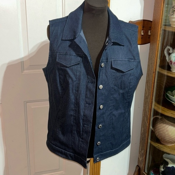 Attyre New York Dark Blue Navy Vest w/ Silver Buttons Size Large - Picture 1 of 4